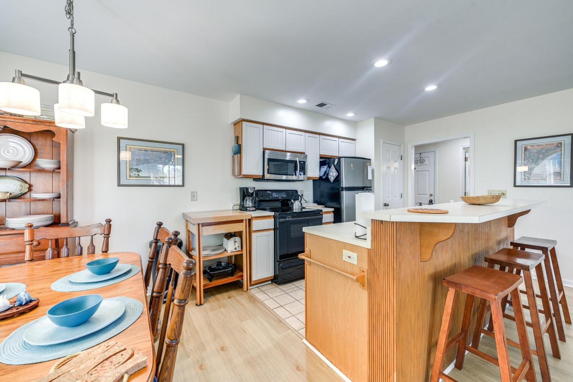 First-Floor Condo Less Than 1 Mi To Sunset Beach Access! エクステリア 写真
